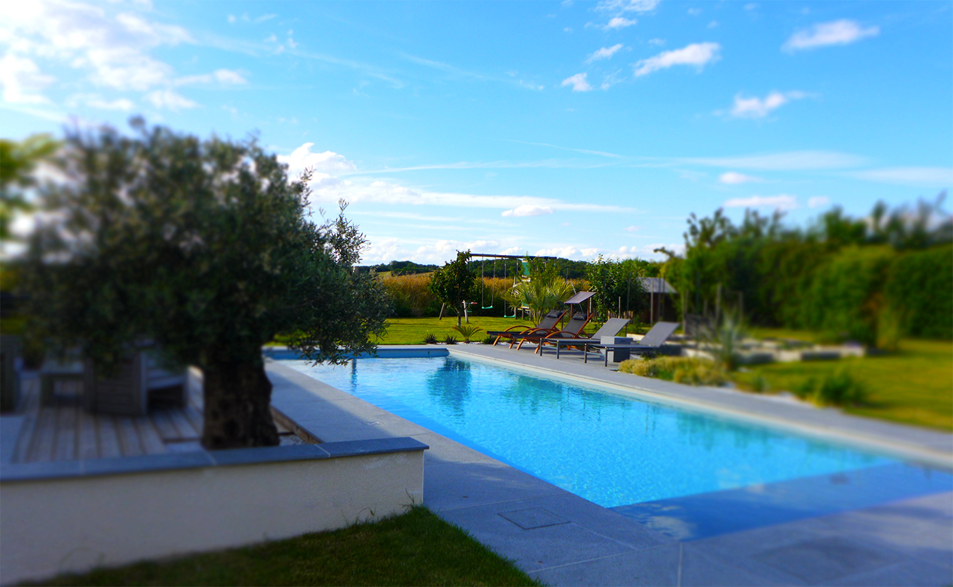 Création de piscine par de Boislaville, pisciniste paysagiste à Angers