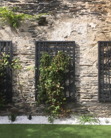 mur végétal à angers pour aménager un jardin